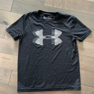 Under Armour tee, kids small
